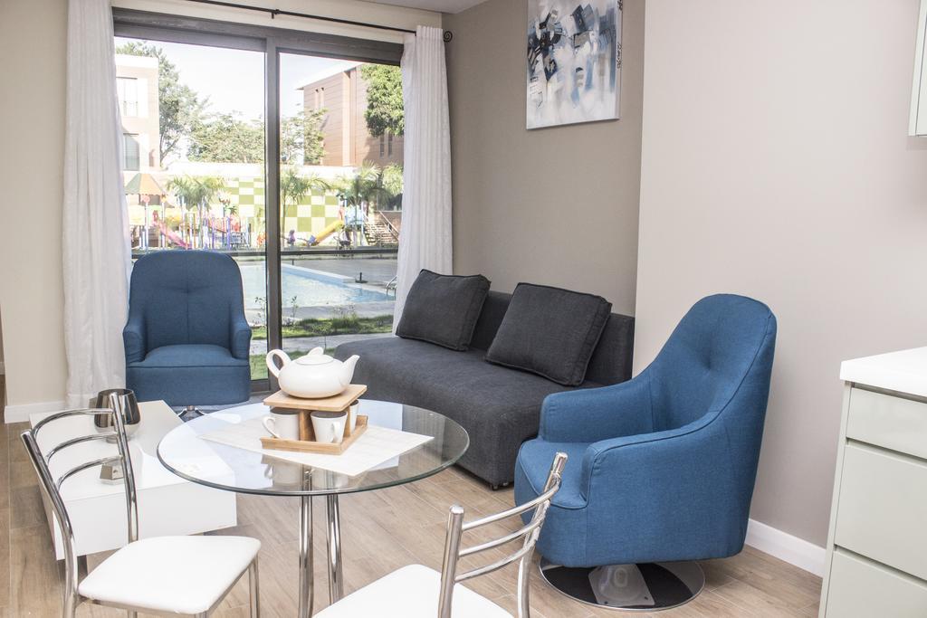 Accra Luxury Apartments Cantonments Bagian luar foto